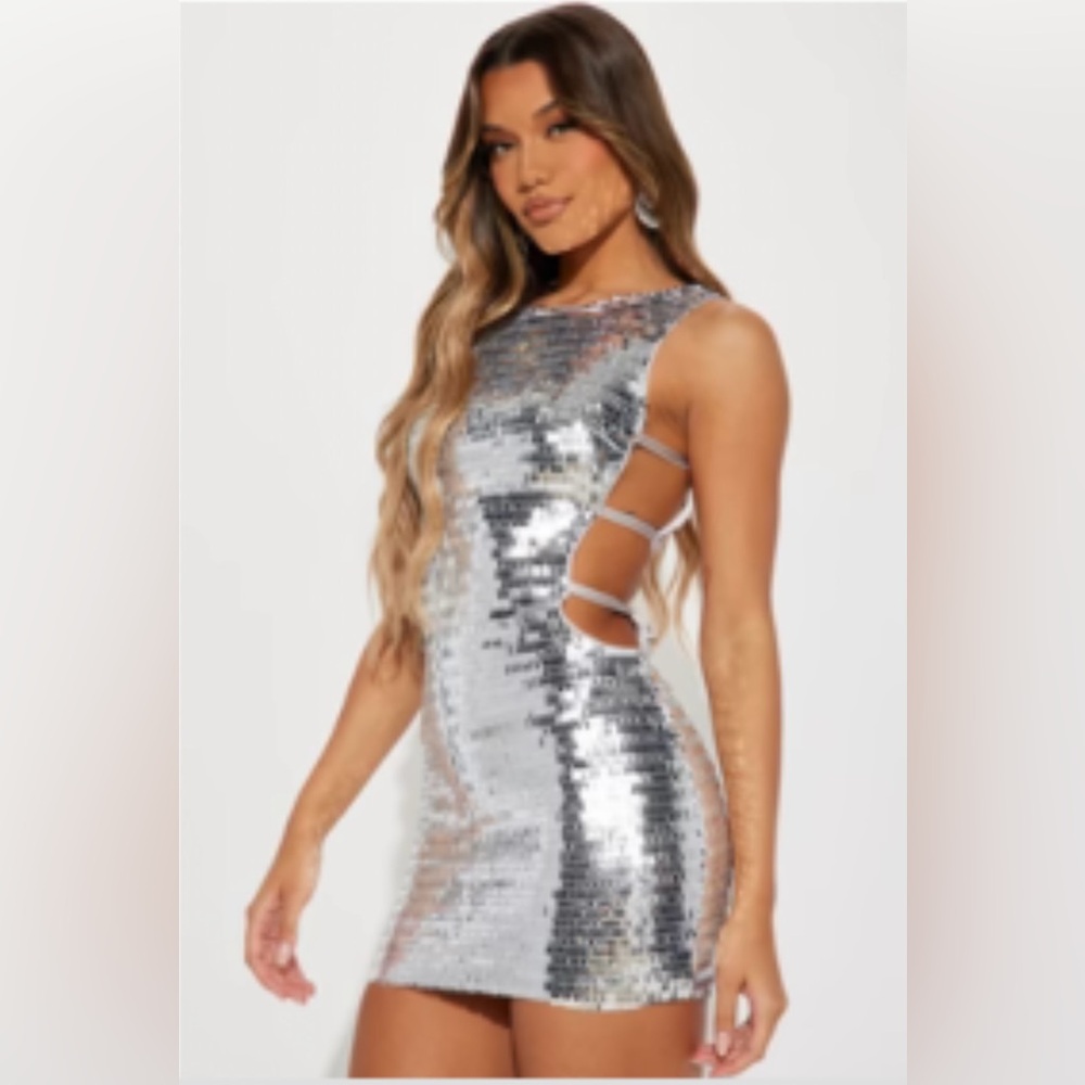 Fashion Nova “Michelle” Silver Sequin Dress – XL